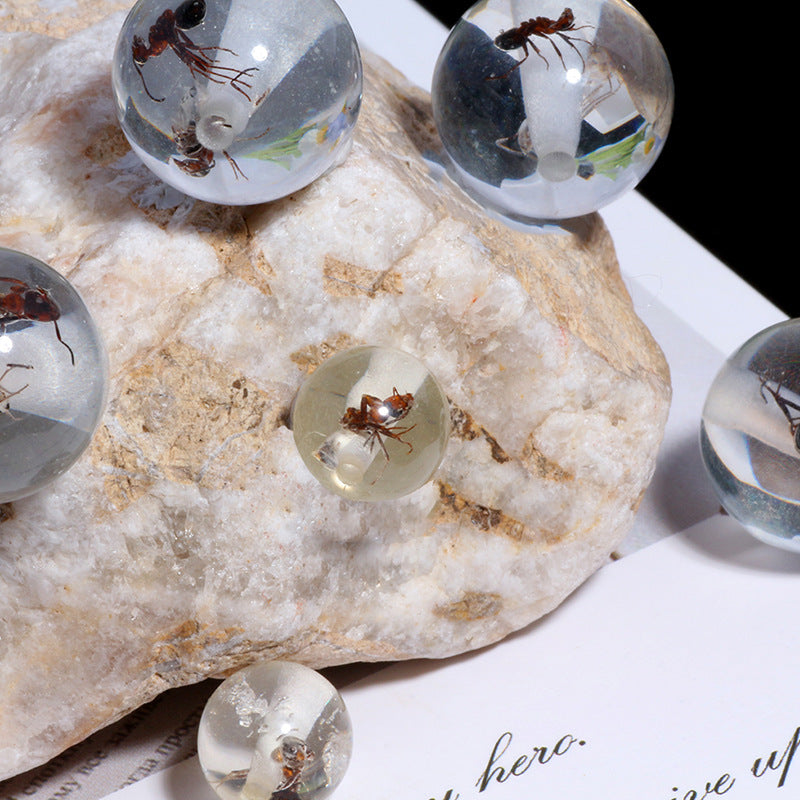 Wholesale Small insects bees and ants creative can wear straight hole beads